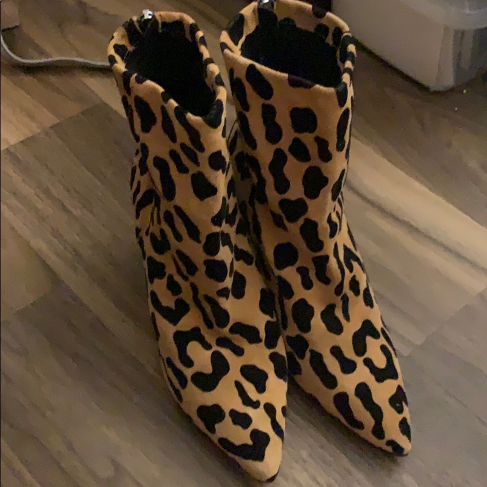 Steve Madden booties